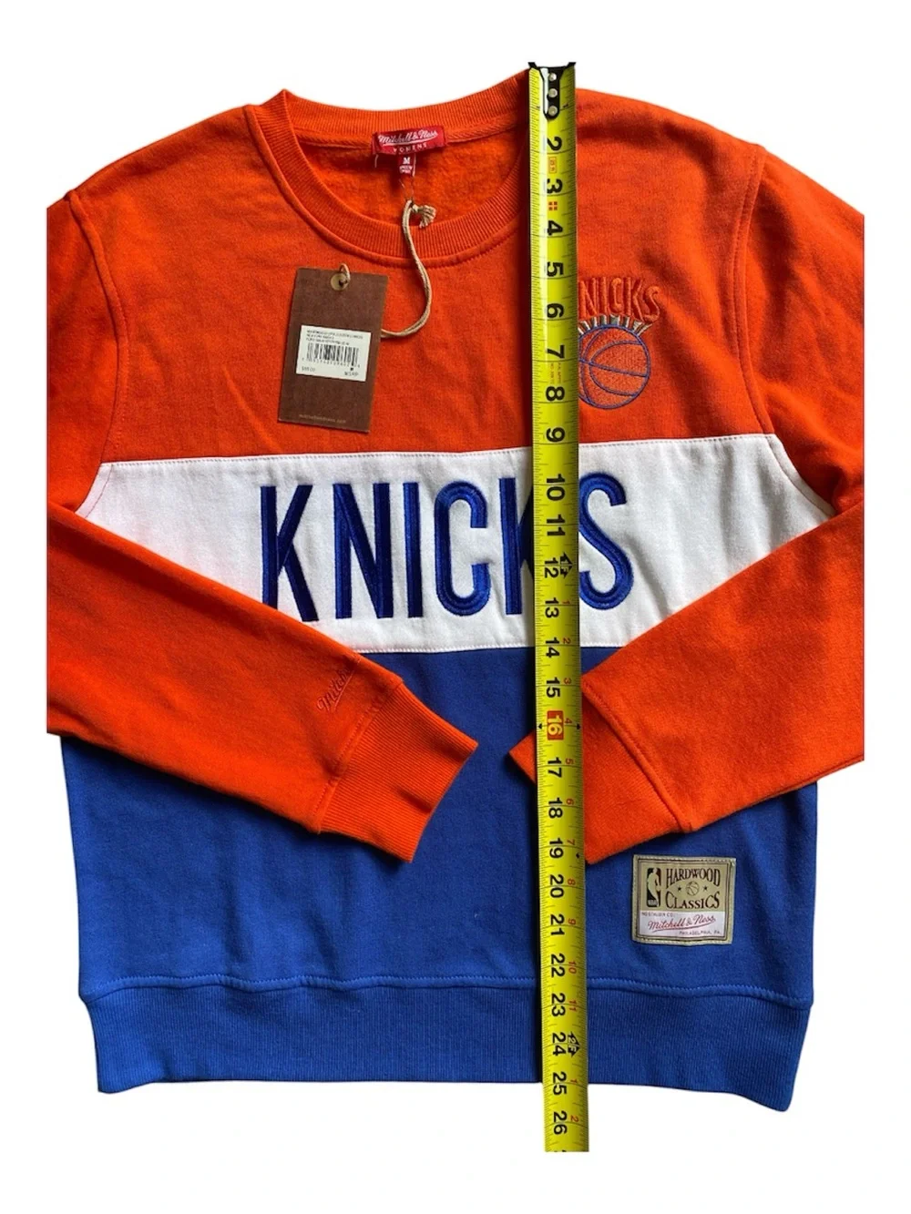 NWT Mitchell & Ness NY Knicks Crewneck Sweatshirt Womens M Hardwood Classic